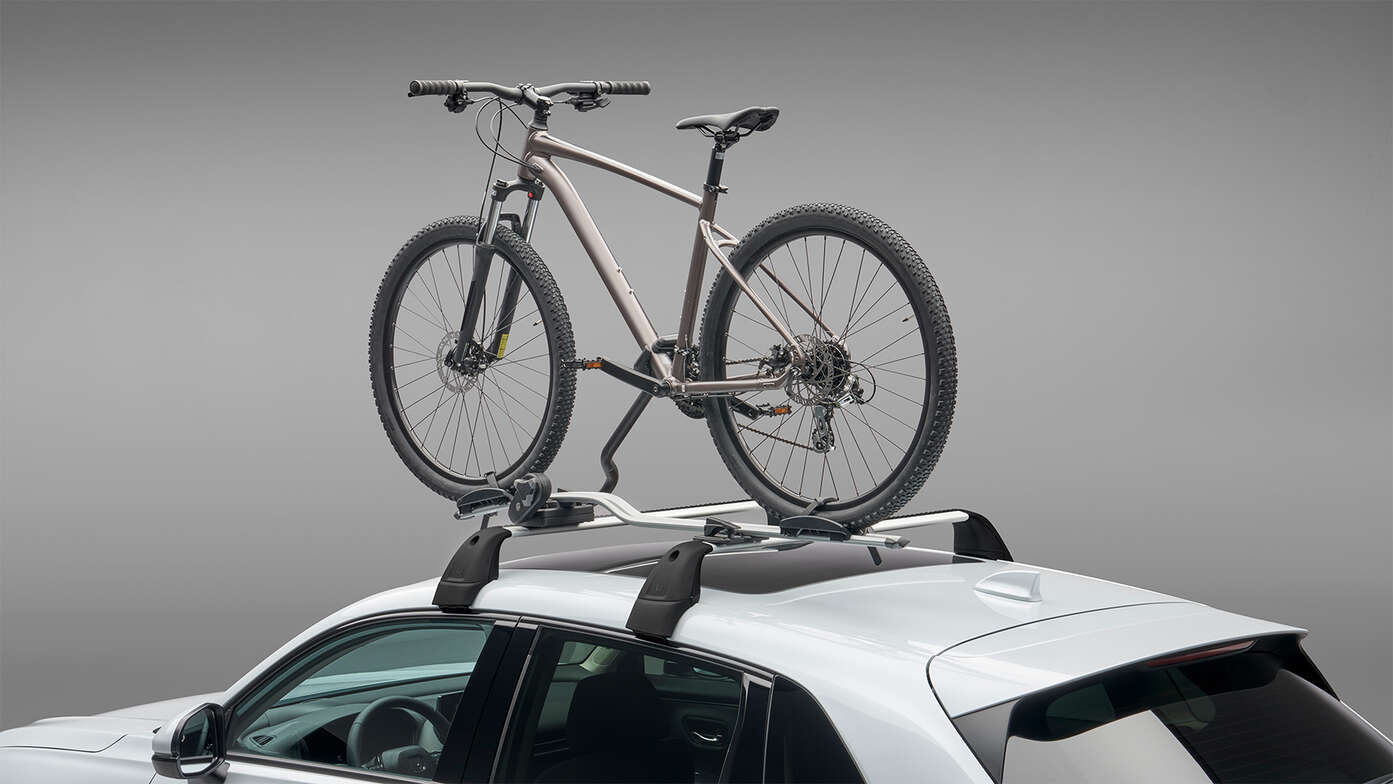 Close up of Thule Roof Bicycle Rack - Expert 298