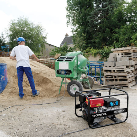 Endurance generator being used by model.