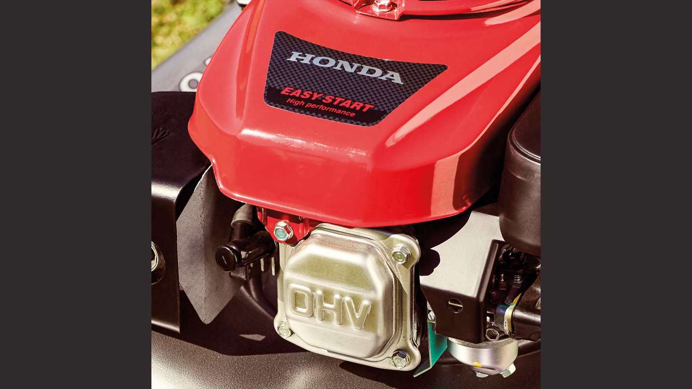 Close up of Honda HRD easy start on lawnmower