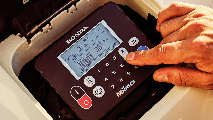 Cutting height adustment