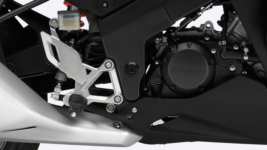 Honda cbr 125 fuel injection #2