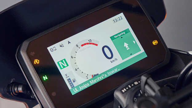 Honda CB500 Hornet smartphone connectivity with navigation