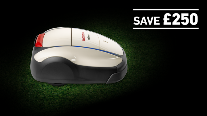 Miimo 2500 on grass in a dark background with save £250