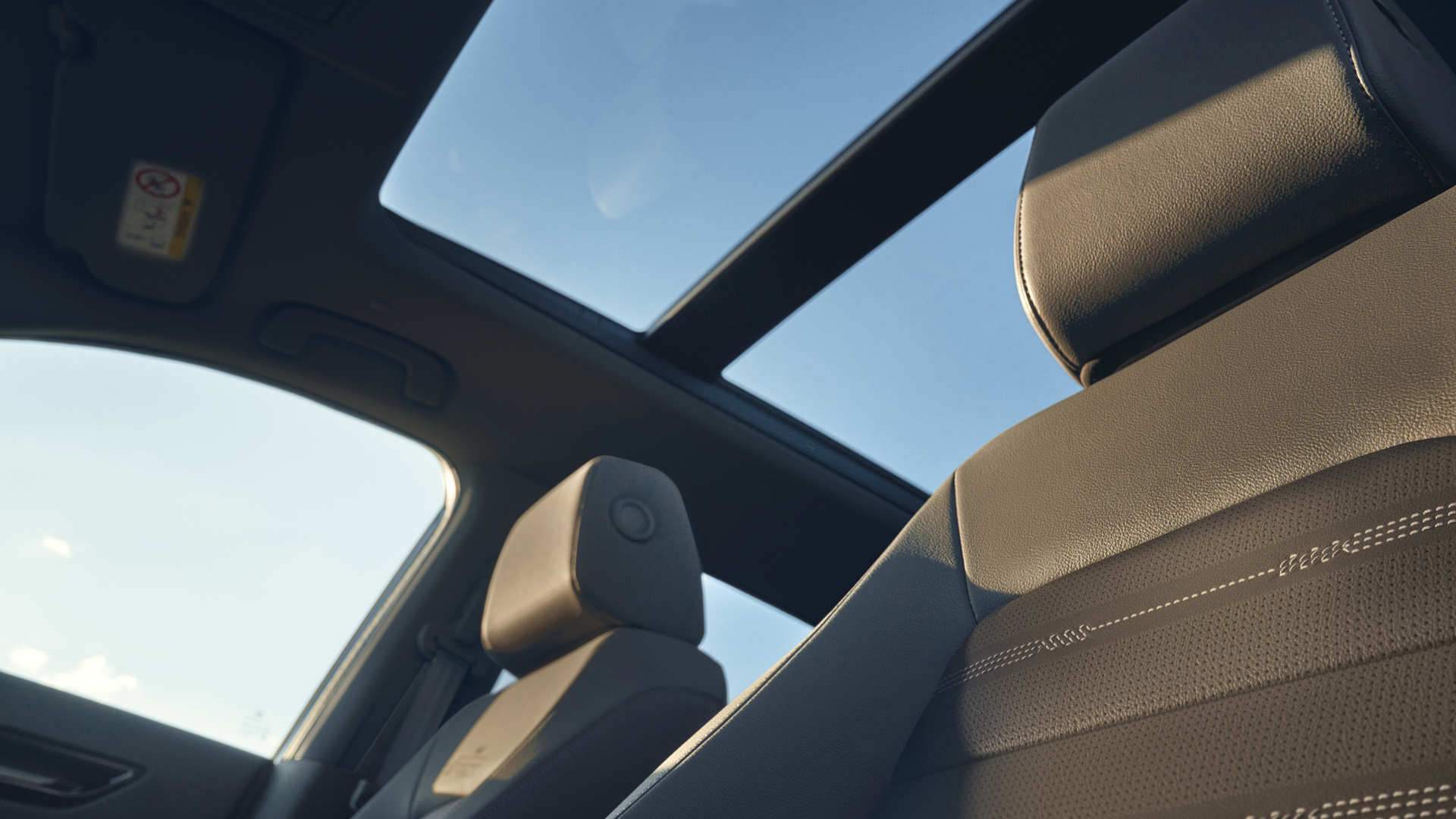 Close up of Honda CR-V Hybrid panoramic roof.