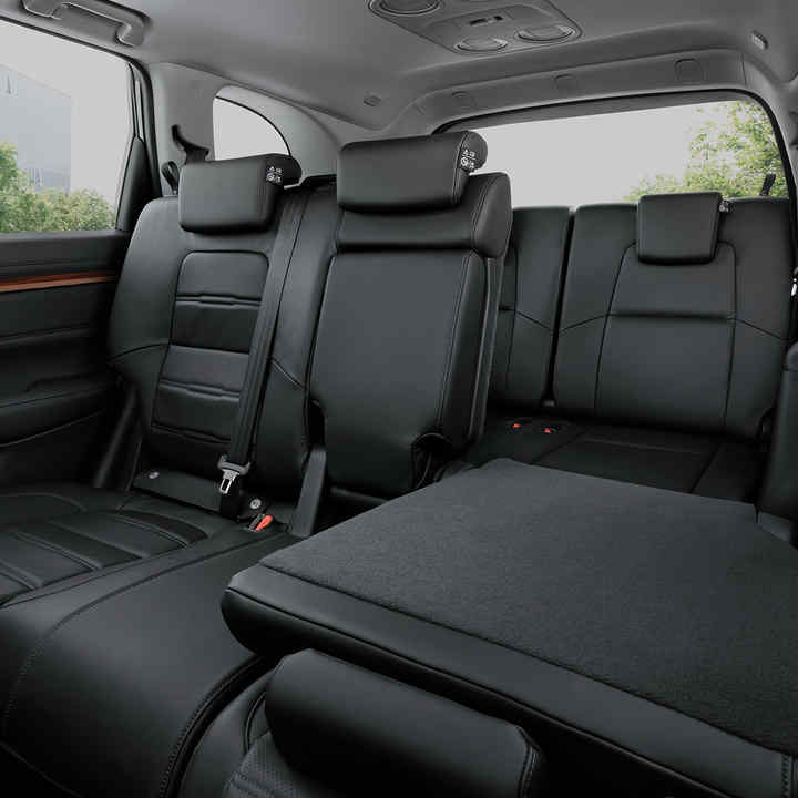 New Cr V Spacious 7 Seater Family Suv Honda Uk