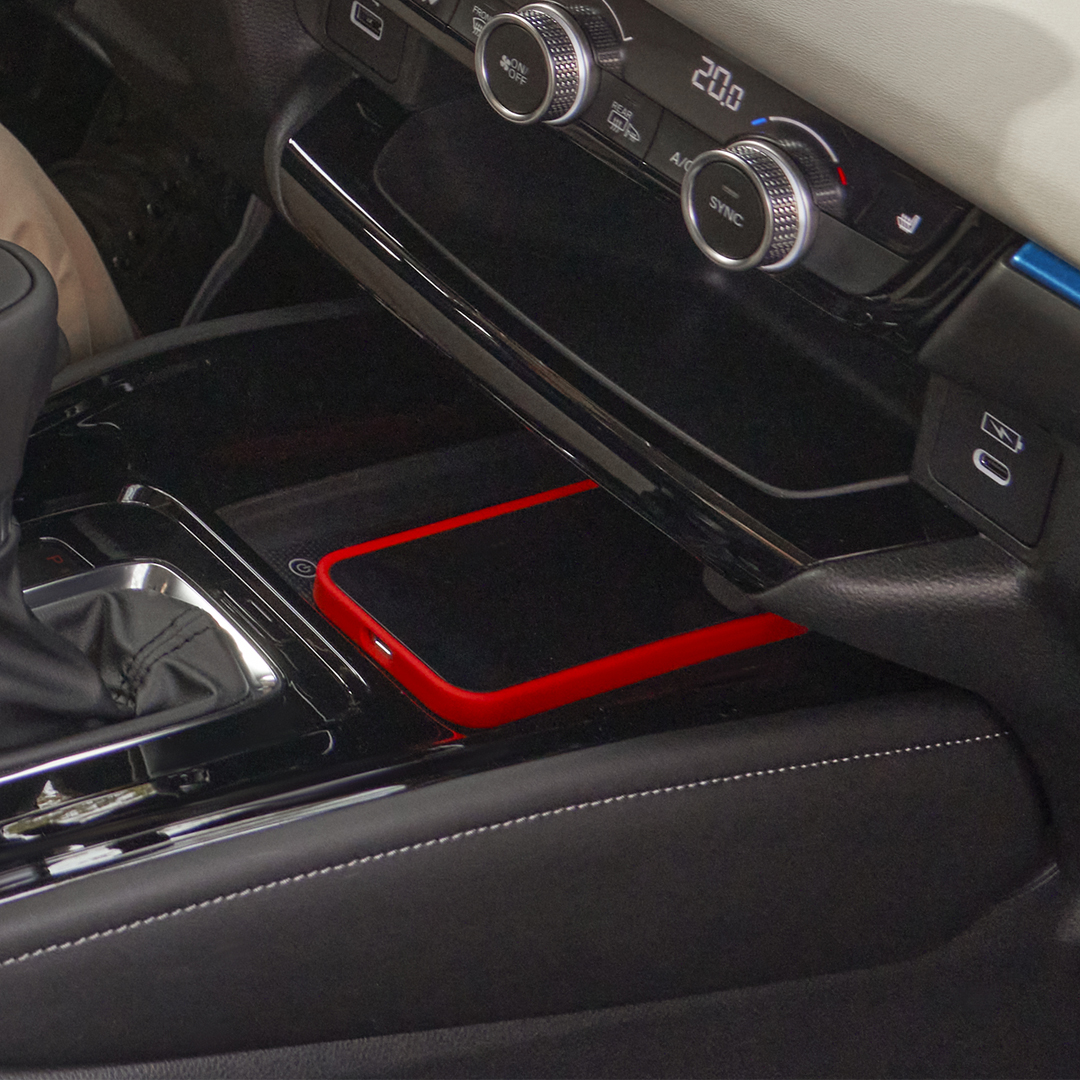 Driver and passanger interior. 