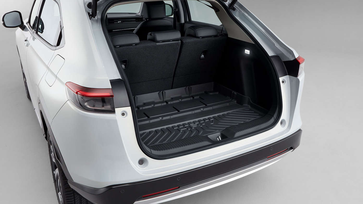 Honda HR-V Hybrid Boot tray