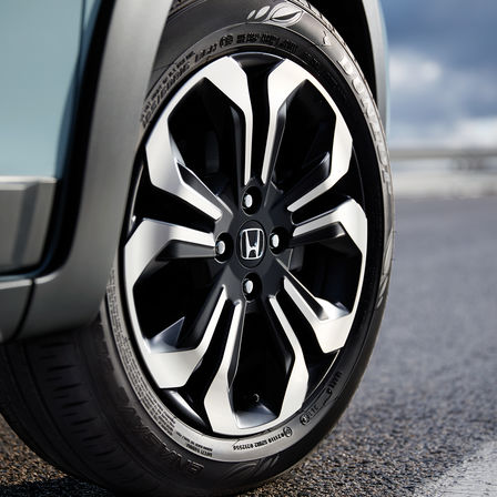 Close up of Honda Jazz Wheel
