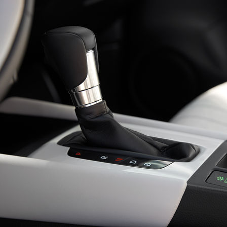 Close up of Honda Jazz Gear stick