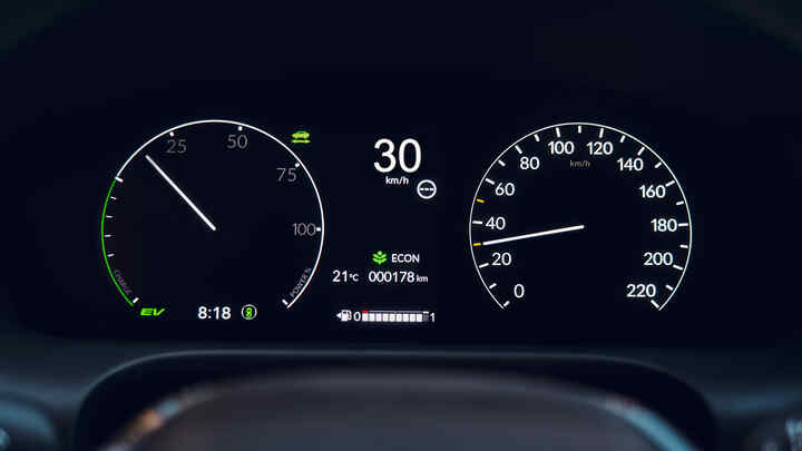 ZR-V digital display on dashboard