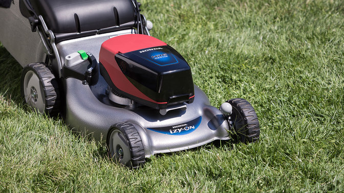 Front view of Honda izy-ON cordless lawnmower.