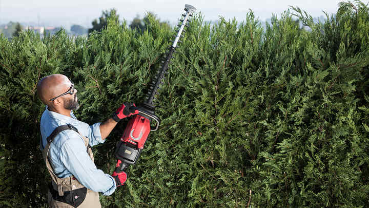 rechargeable hedge trimmer uk