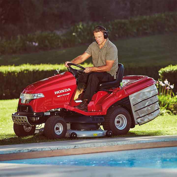 Honda sit down lawn mower new arrivals