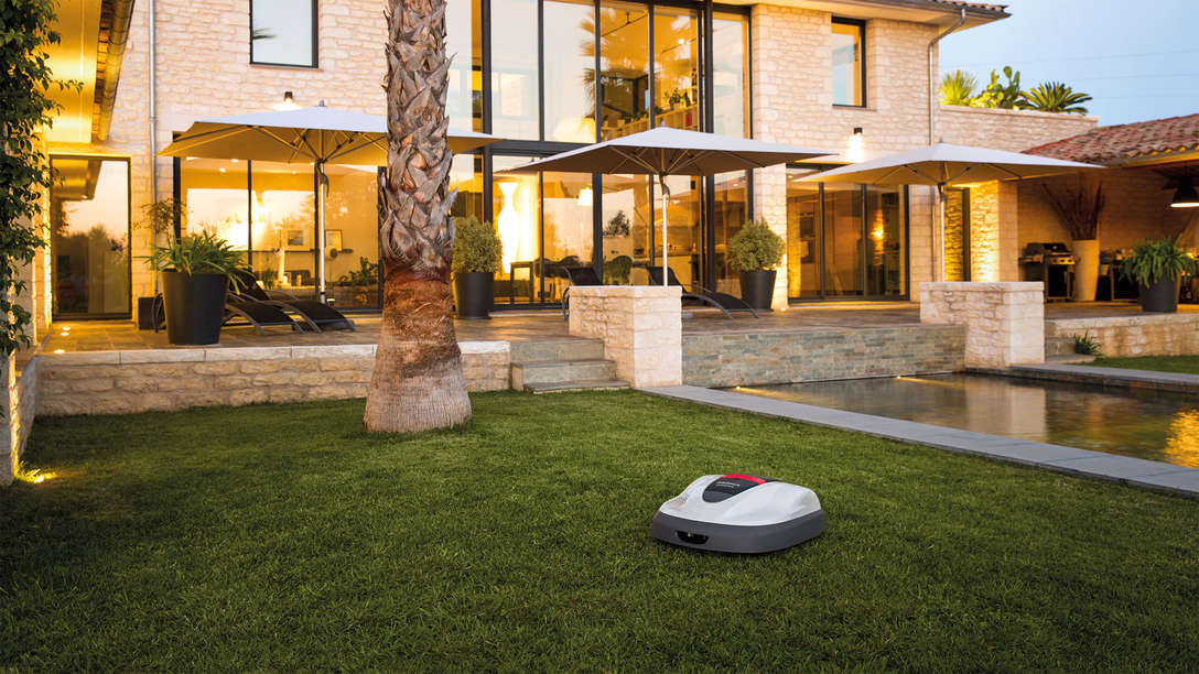 Miimo Robotic Lawn Mower Honda