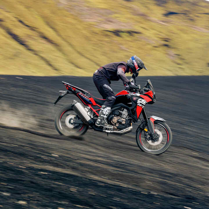 Rider on the CRF1100L Africa Twin riding off road