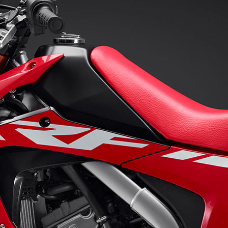 CRF250L zoom on fuel tank
