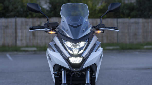 NC750X front styling and LED headlights