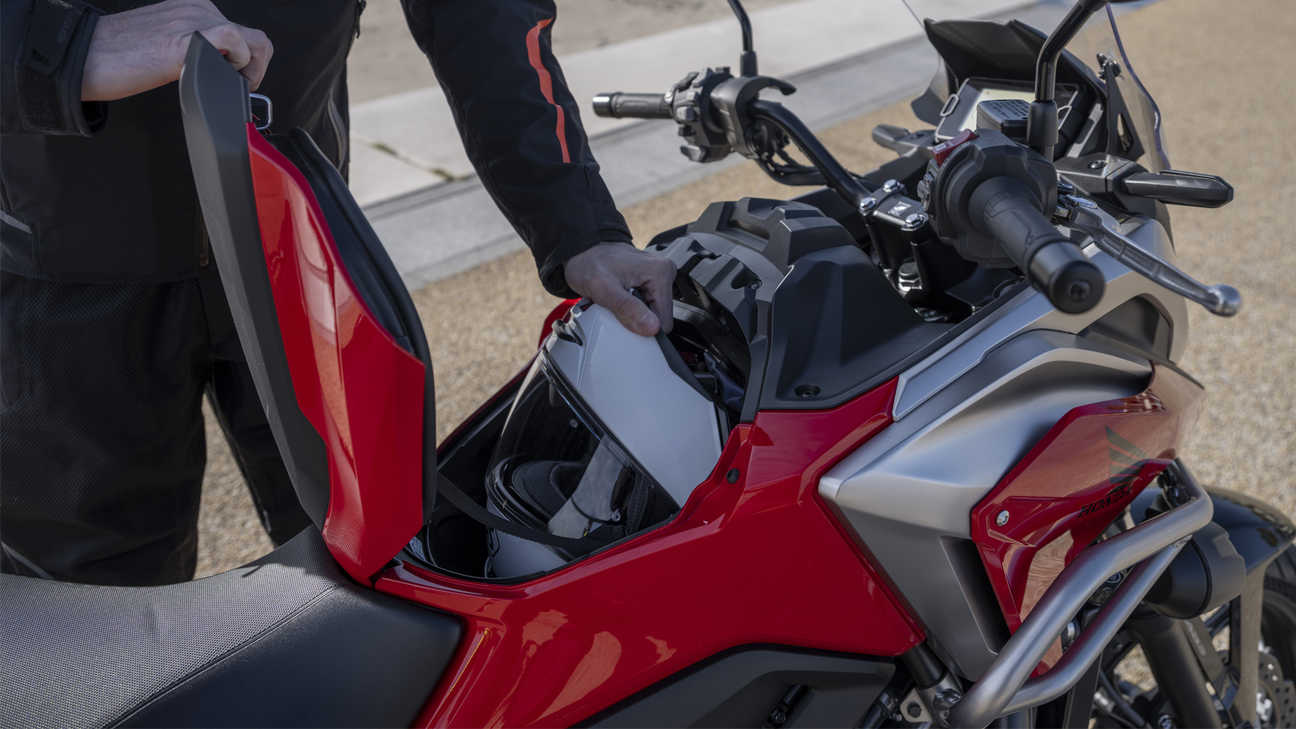 New NC750X Compact Adventure Motorcycles Honda UK