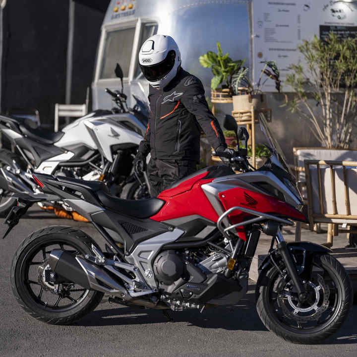 New NC750X | Compact Adventure Motorcycles | Honda UK