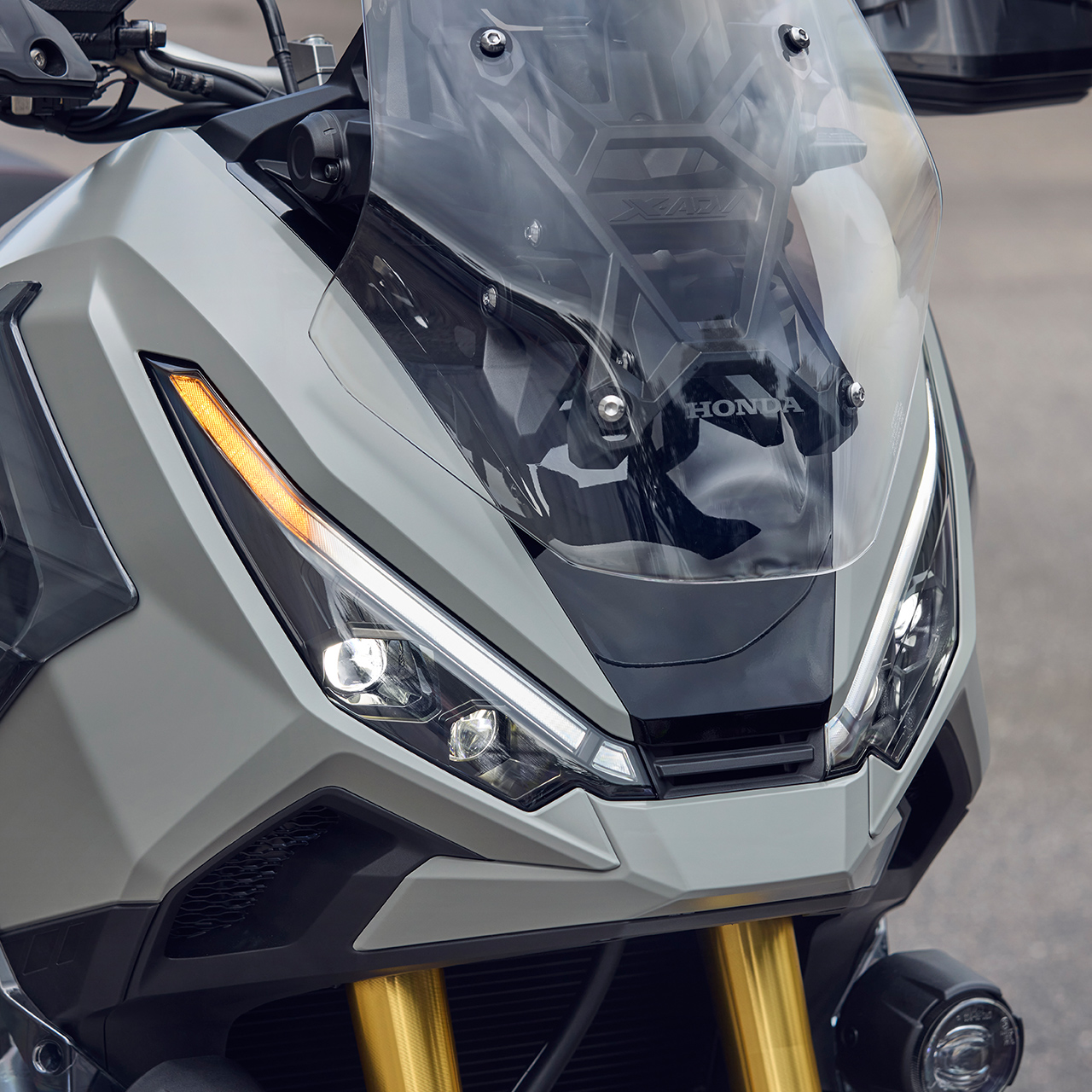 X-ADV twin LED projector headlights