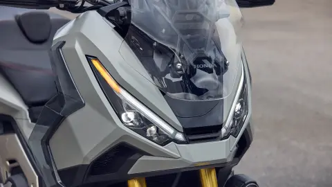 X-ADV twin LED projector headlights