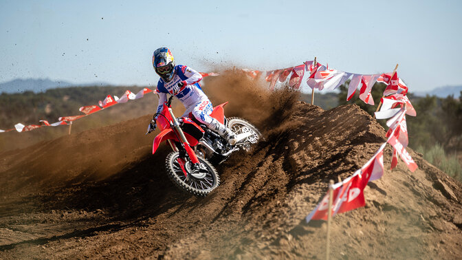 Honda CRF250R with motocross rider Jett Lawrence