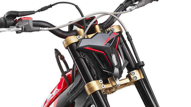 Montesa Cota 301RR zoom on front headlight