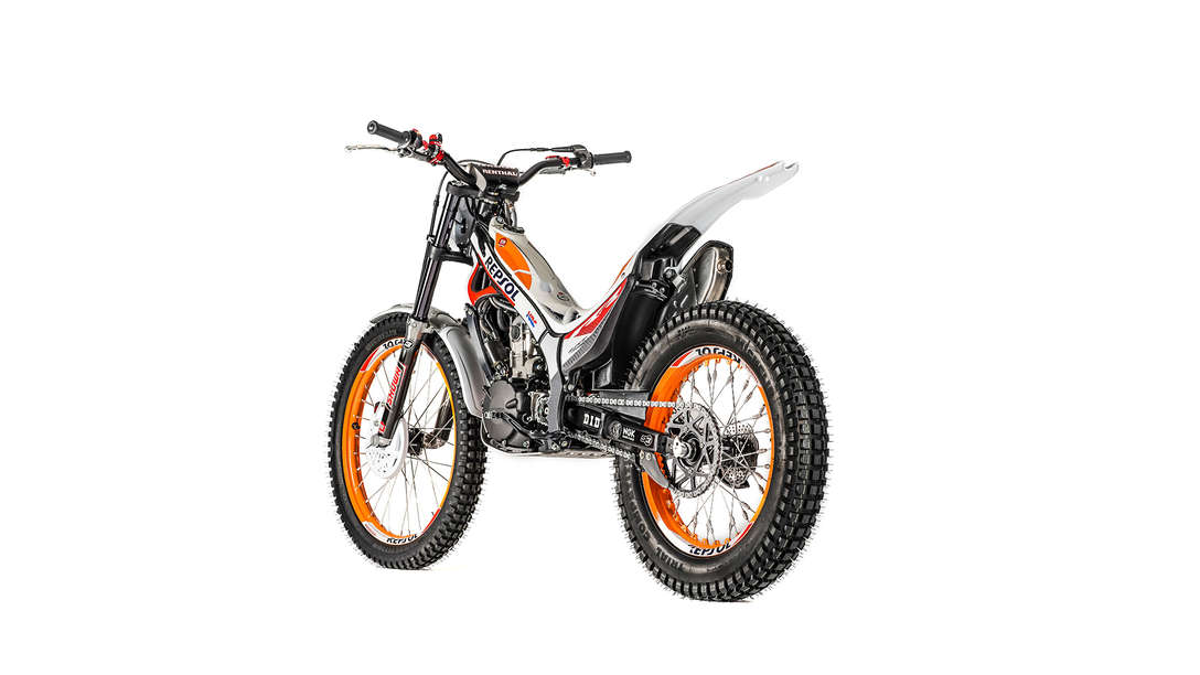 Honda Montesa Cota 4RT 301RR race replica side three quarters