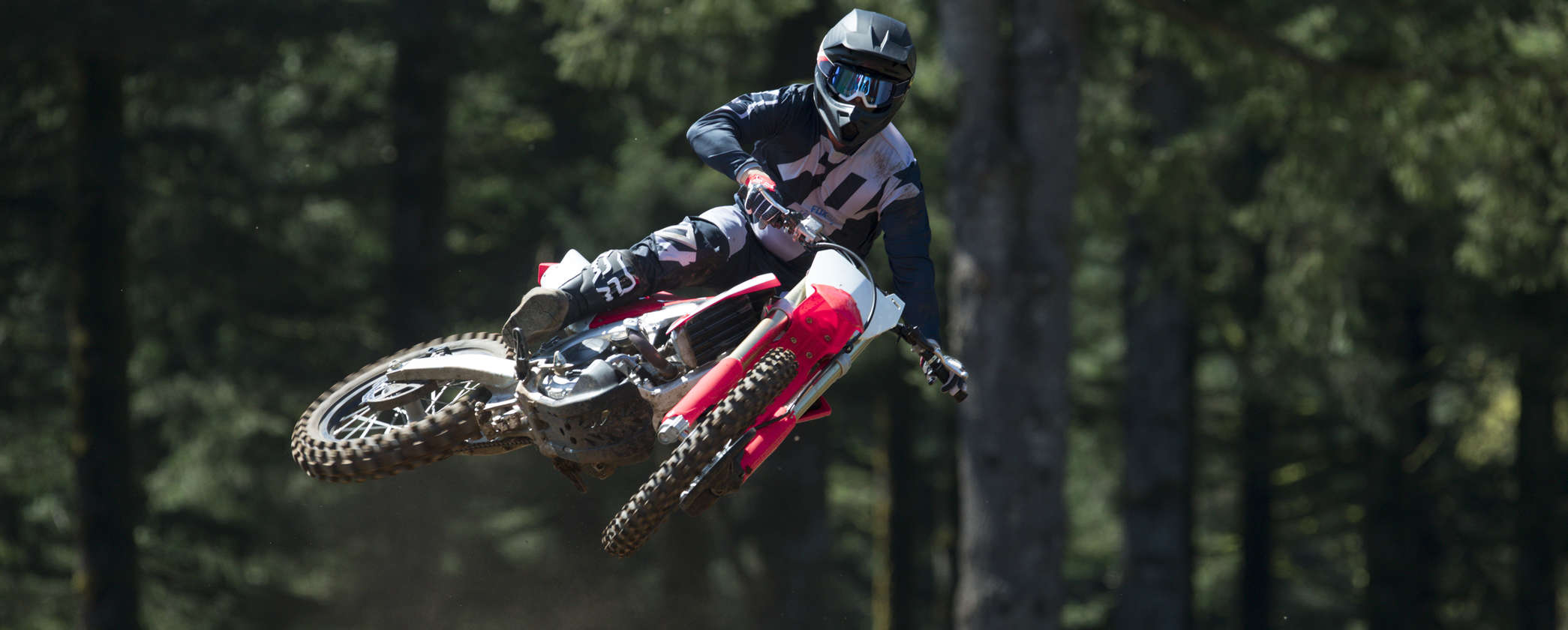 Off Road Motorcycles Range MX & Enduro Bikes Honda UK