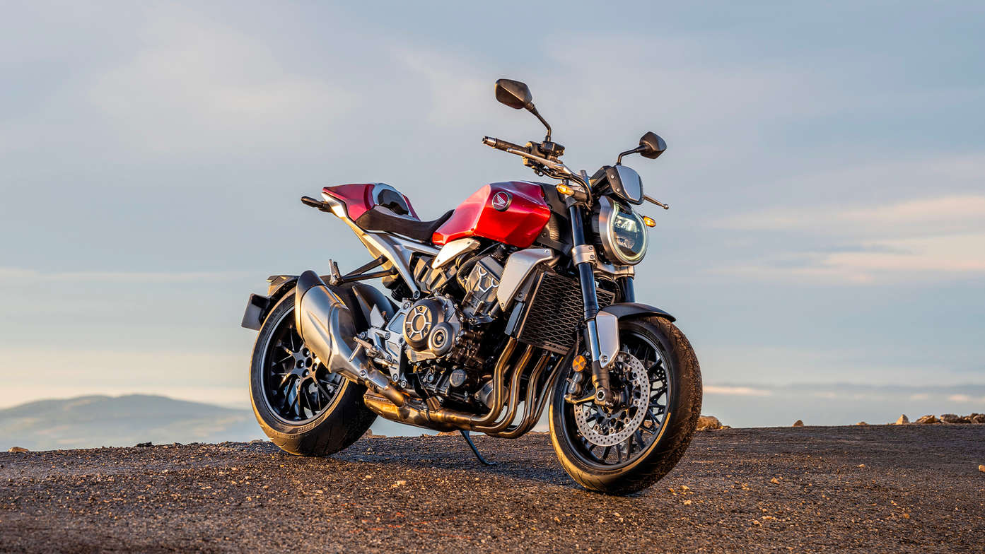 CB1000R Red, 3-quarter right side, static, at the top of the mountain