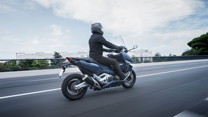 Honda forza 750 store price