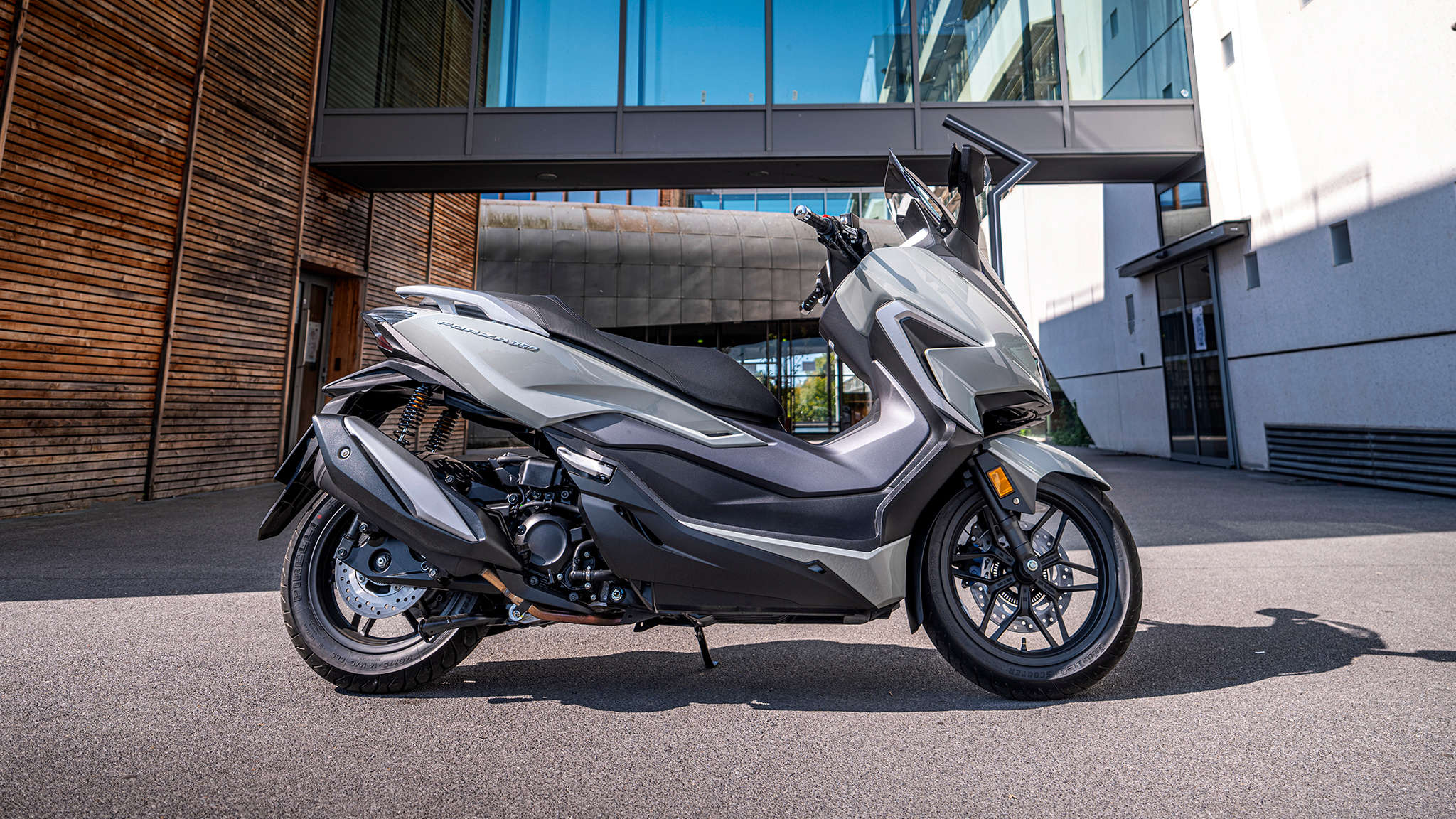 Overview Forza 125 Scooter Range Motorcycles Honda