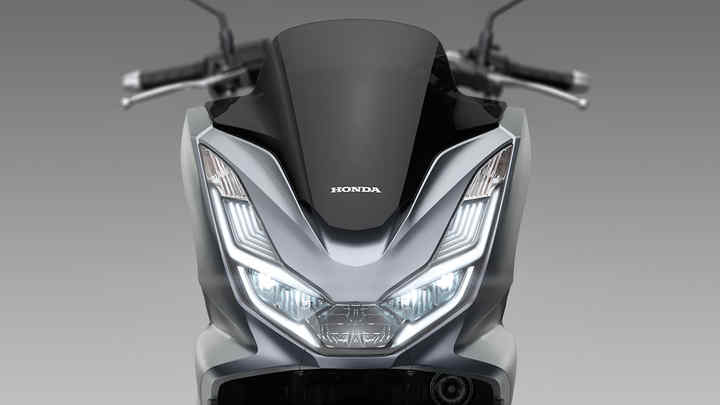 The Brand New Pcx125 125cc Scooters Honda Uk The Brand New Pcx125 125cc Scooters Honda Uk