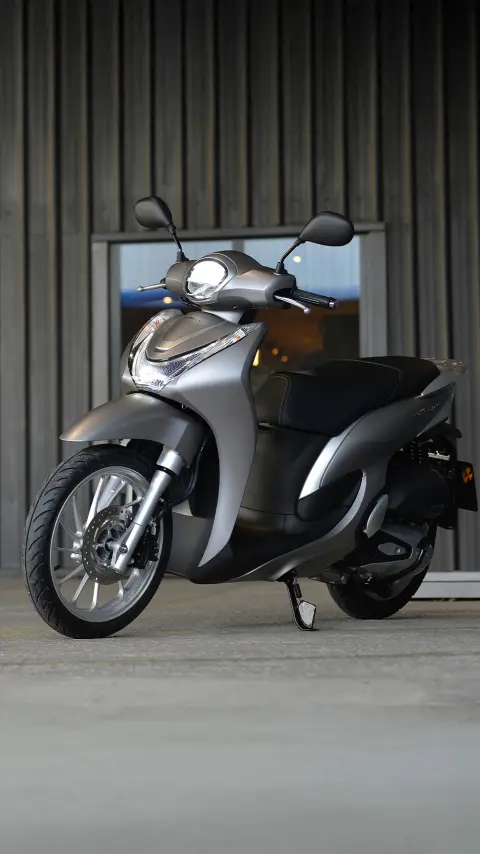 SH Mode front three quarter static shot