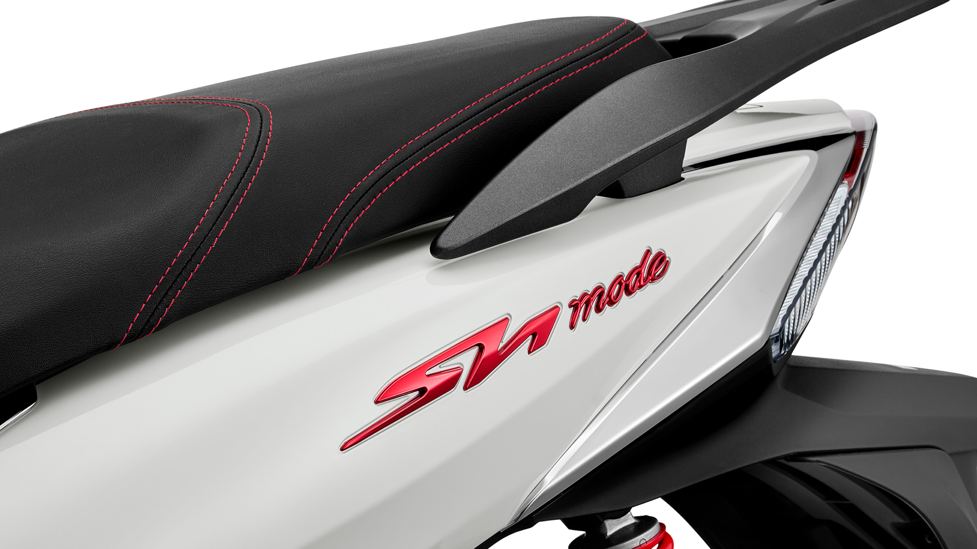SH Mode 125 rear three quarter shot showing frame
