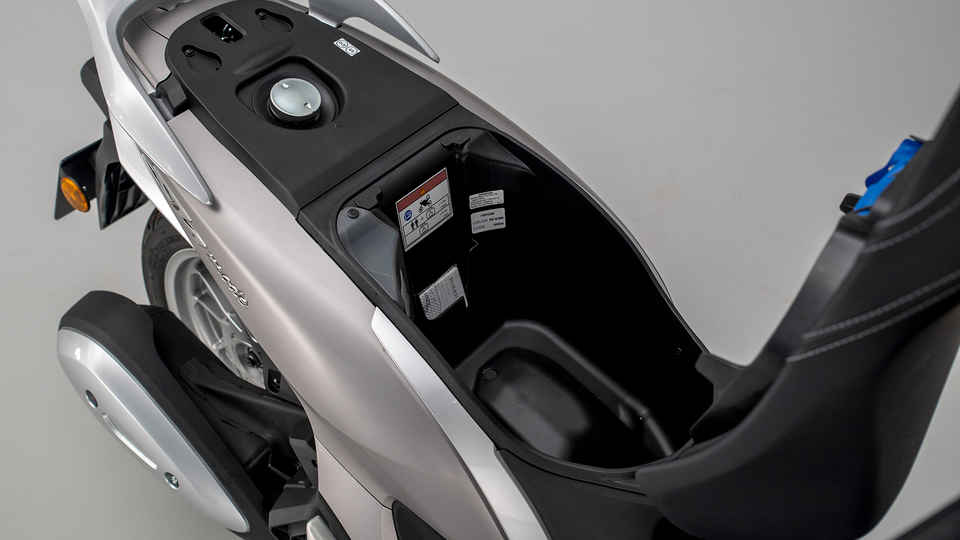 Honda mode sale 125