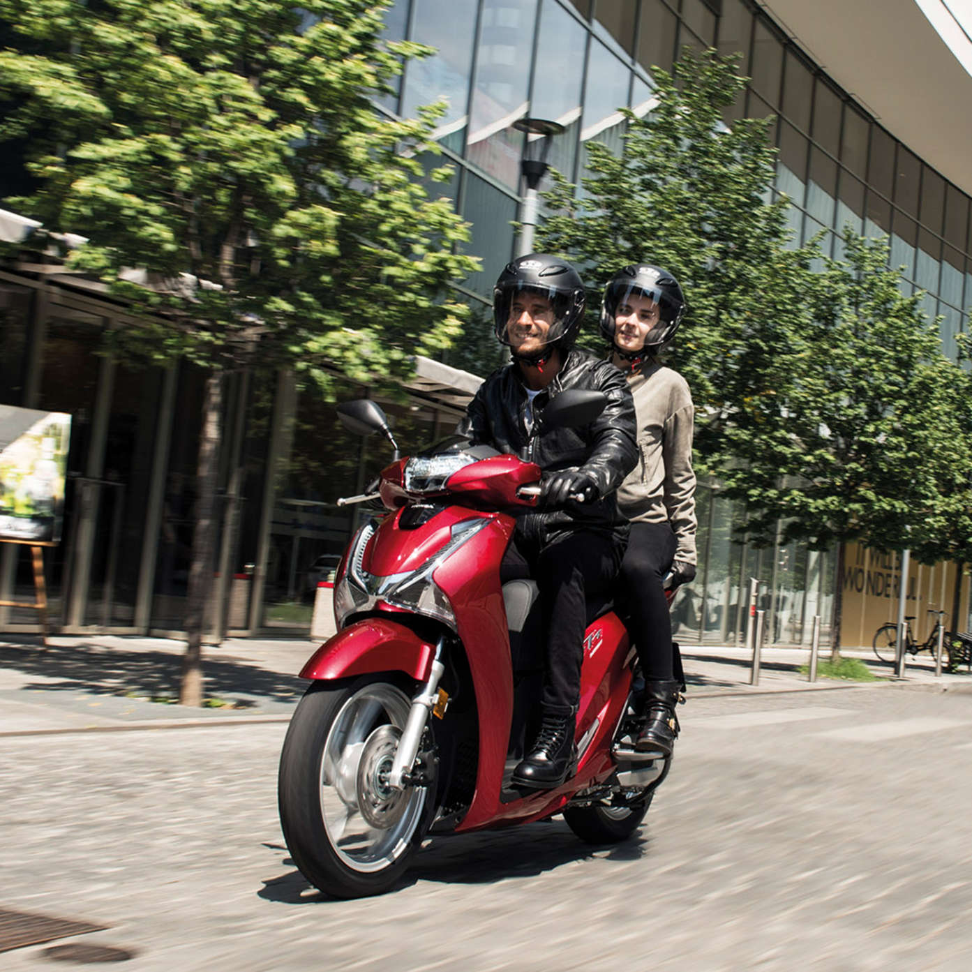 Honda Sh125i New 125cc Scooter From Honda Uk