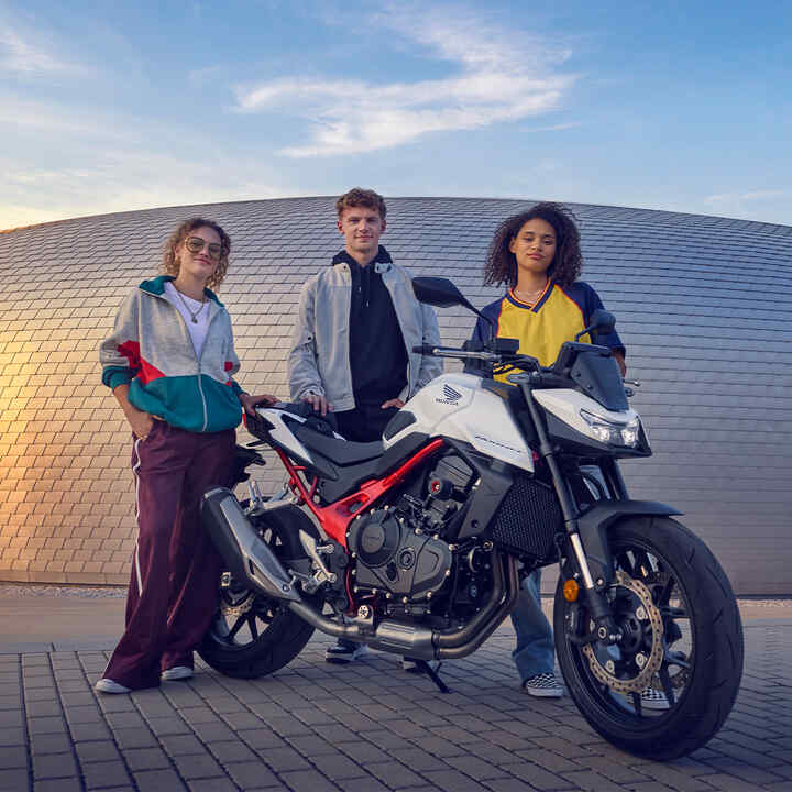 Hornet honda company online