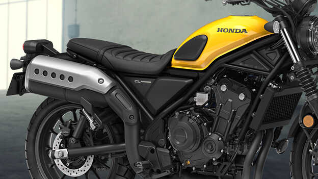 Honda CL500 motorcycle seat comfort.