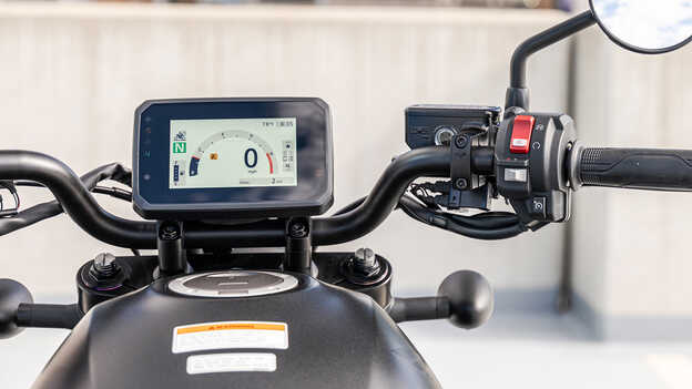Close up of the New 5-inch TFT Screen.