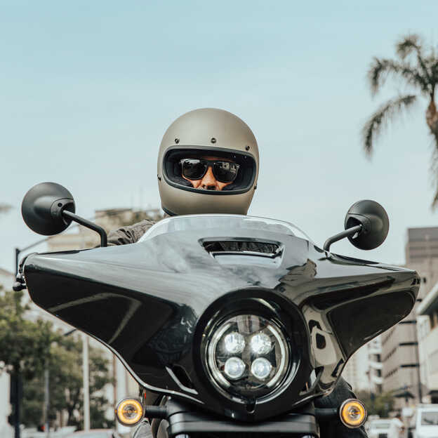 Honda rebel top 1100 touring package
