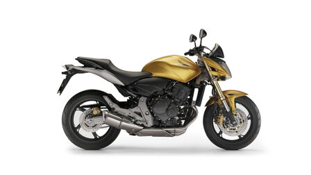 Honda Hornet 20 ABS Mô tô lý tưởng cho các tay lái dạo phố