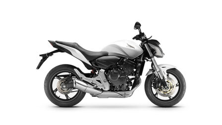 Honda on sale hornet white