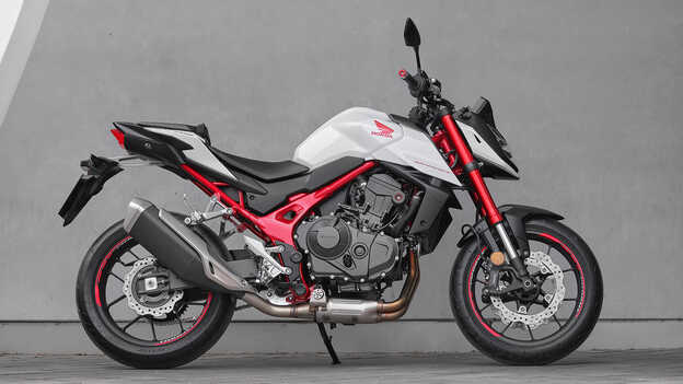 Honda CB750 Hornet Street High Performance Twin Cylinder