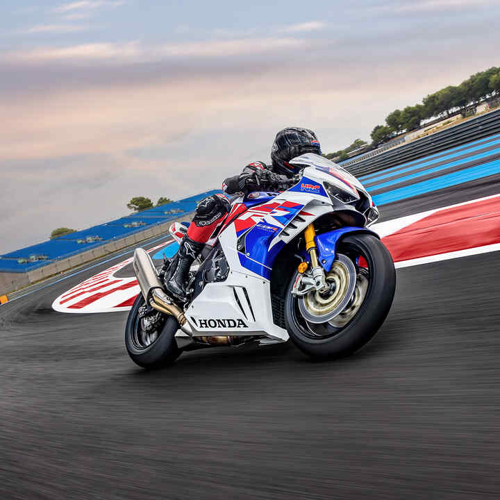 Honda fireblade for 2025 sale near me