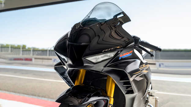 Honda CBR1000RR-R Fireblade SP with HRC Ram-Air Duct