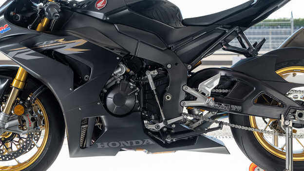 Honda fireblade 2021 price outlet