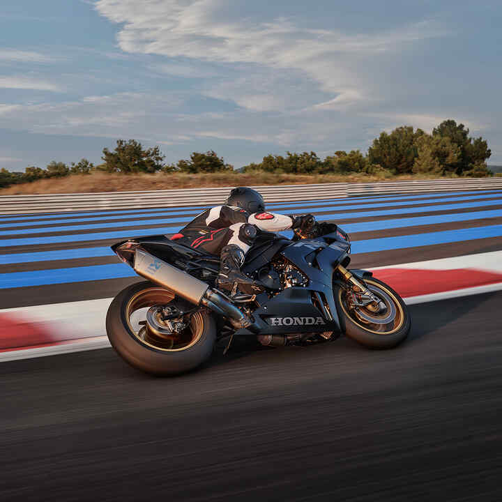 Cbr1000rr discount second hand