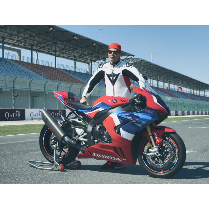 Lean Haslam stood next to the 2020 CBR1000RR-R Fireblade SP