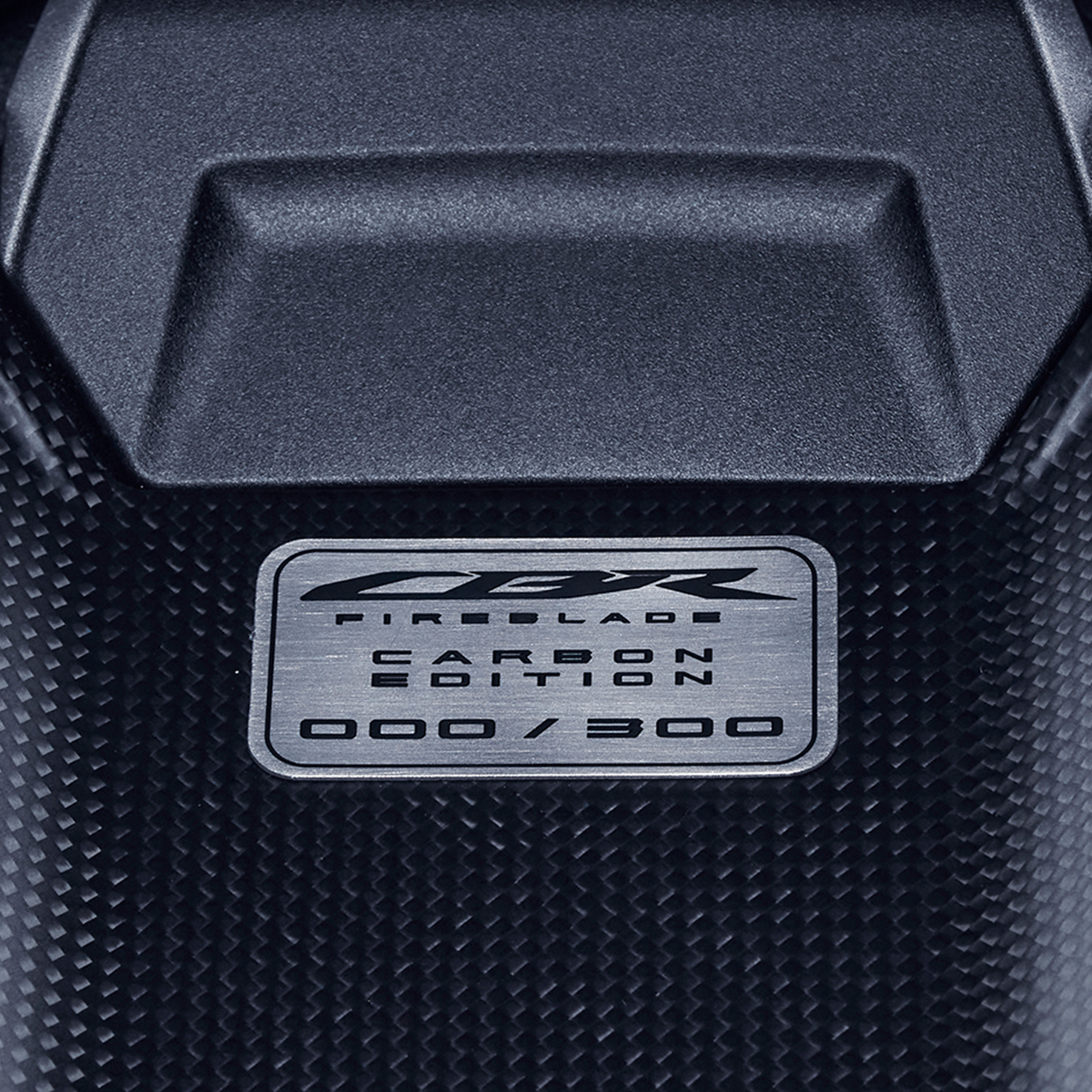 CBR1000RR-R Fireblade Carbon Edition 300 units